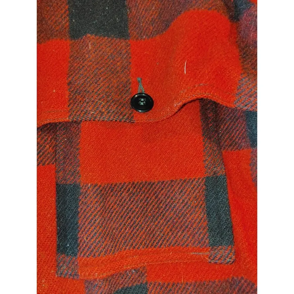 Vintage Johnson Woolen Mills Double Cape Hunting Jacket Red/Black Plaid 40/42